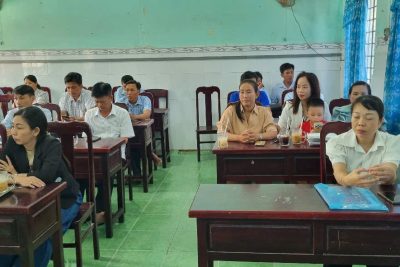 công bố quyết định thành lập chi bộ trường tiểu học Vĩnh Bình Bắc 1