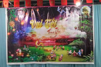 Trường Tiểu học Vĩnh Bình Bắc 1 tổ chức Trung thu cho học sinh với chủ đề “Vui hội trăng rằm, học tập chăm ngoan, làm nghìn việc tốt”.